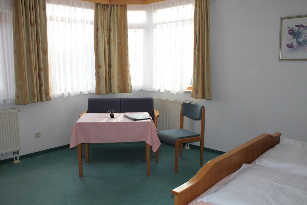 Hotel Garni Vogelsang Bad Füssing Quarto foto