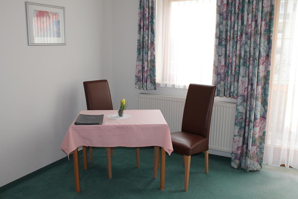 Hotel Garni Vogelsang Bad Füssing Quarto foto