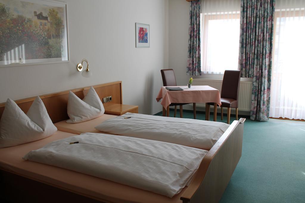 Hotel Garni Vogelsang Bad Füssing Quarto foto